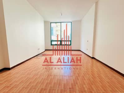 4 Slaapkamers Appartement te Huur in Al Khalidiyah, Abu Dhabi - WhatsApp Image 2026-10-06 at 5.32. 30 PM (1). jpeg 4 Slaapkamers Appartement te Huur in Al Khalidiyah, Abu Dhabi - WhatsApp Image 2026-10-06 at 5.32. 30 PM (1). jpeg