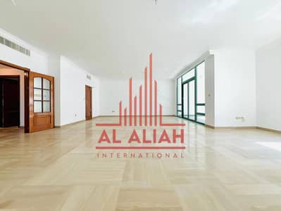 4 Bedroom Flat for Rent in Corniche Road, Abu Dhabi - WhatsApp Image 2026-09-23 at 5.10. 09 PM. jpeg 4 Bedroom Flat for Rent in Corniche Road, Abu Dhabi - WhatsApp Image 2026-09-23 at 5.10. 09 PM. jpeg