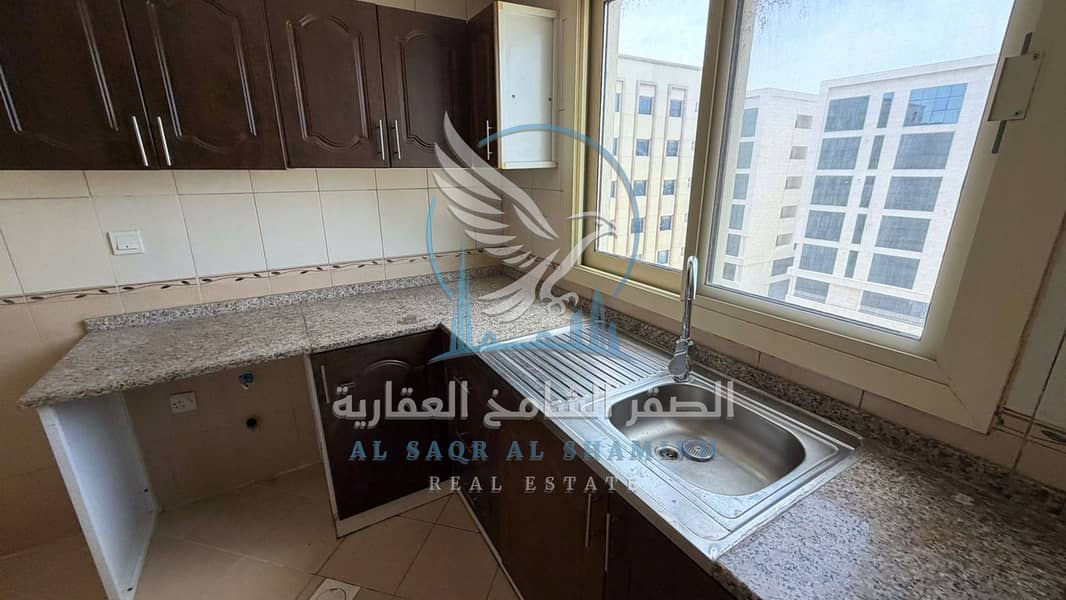 10 shqa-for-rent-1-bedroom-alflah-alsharqa-property-10. jpg