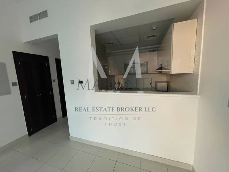 5 One Bed Studio City Rent 5. jpeg