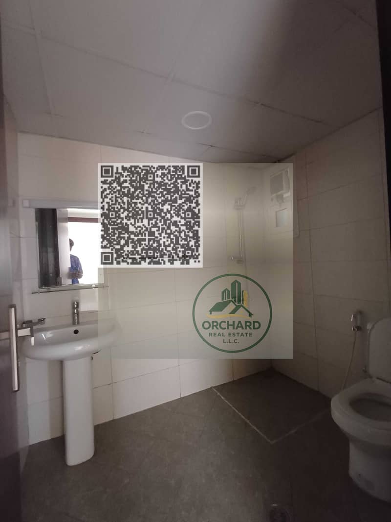8 1000090339. jpg