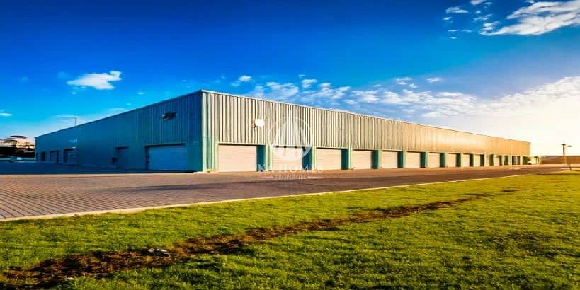 4 Firefly-Warehouse-in-uae-5483. webp