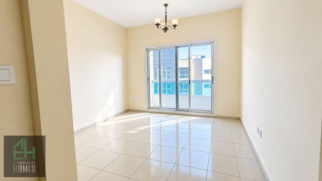 9 Bright Empty Apartment Interior. png