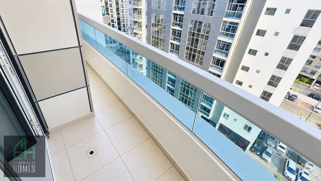 14 Modern High-Rise Balcony Perspective. png