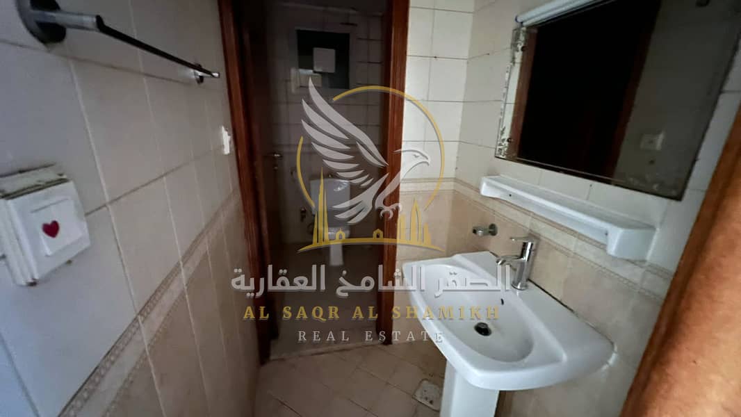 12 shqh-for-rent-2-bedroom-am-altrafh-alsharqa-property-03. jpg