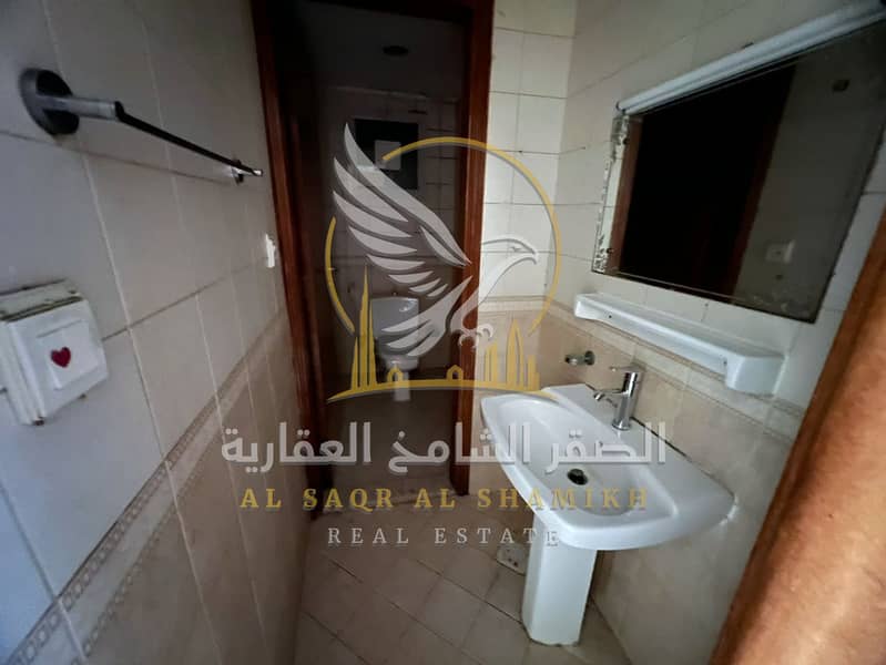11 apartment-for-rent-property-03. jpg