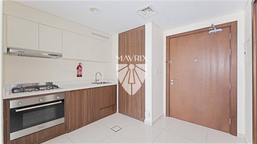 4 Image 4