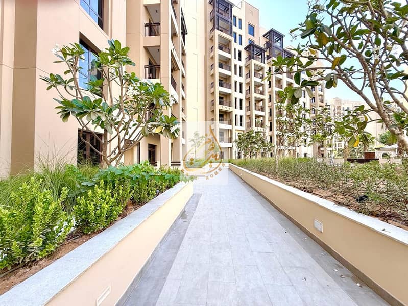 Modern 2BR Apartment | Lamaa Building 2 | Balcony & Pool Access