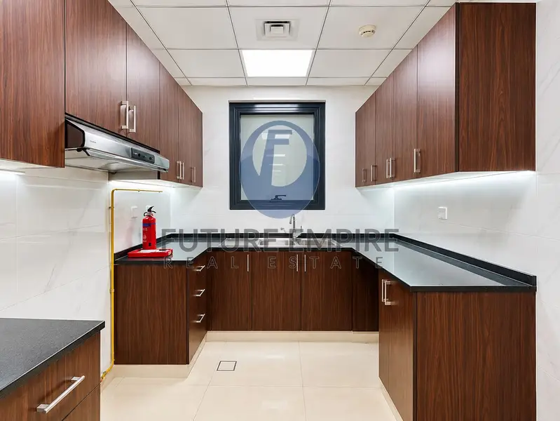 Bright 2BR Apartment | Balcony | Downtown View