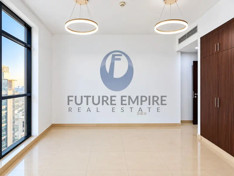 Bright 2BR Apartment | Balcony | Downtown View