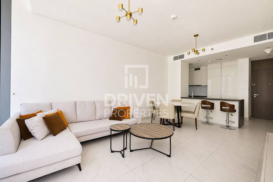 Vacant | Immaculate | Furnished | Maid’s Room