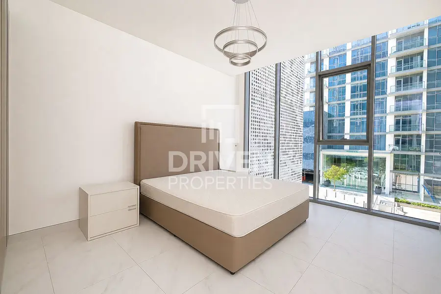 Vacant | Immaculate | Furnished | Maid’s Room