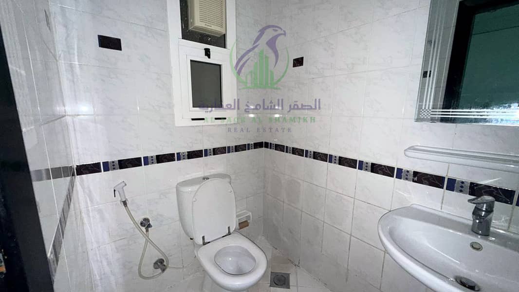 22 apartment-for-rent-2-bedroom-almmzr-alsharqh-bathroom-12. jpg