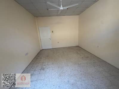 Labour Camp for Rent in Al Jurf, Ajman - WhatsApp Image 2026-10-12 at 13.05. 44 (1). jpeg Labour Camp for Rent in Al Jurf, Ajman - WhatsApp Image 2026-10-12 at 13.05. 44 (1). jpeg