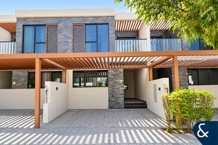 4 habitaciones Villa para en Alquiler en DAMAC Hills, Dubai - Villa en DAMAC Hills,The Legends, 4 dormitorios, 220000 AED - 16832495 4 habitaciones Villa para en Alquiler en DAMAC Hills, Dubai - Villa en DAMAC Hills,The Legends, 4 dormitorios, 220000 AED - 16832495