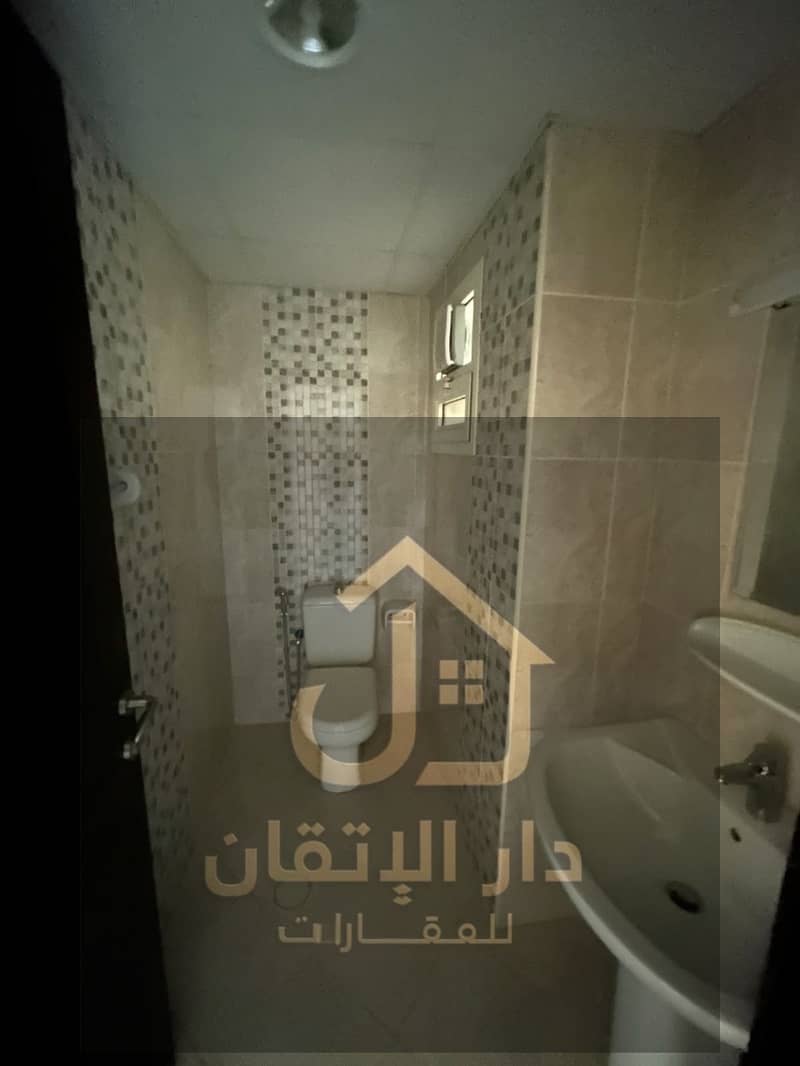 8 2e63a296-e7bc-4ab1-bd04-a53f4d9e4854. jpeg