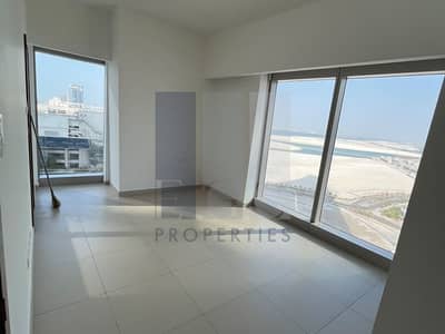 2 Bedroom Apartment for Rent in Al Reem Island, Abu Dhabi - Luxurious 2BD | Prime Location | Partial Sea View
