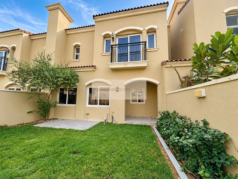 Polished home exterior with garden. png Polished home exterior with garden. png