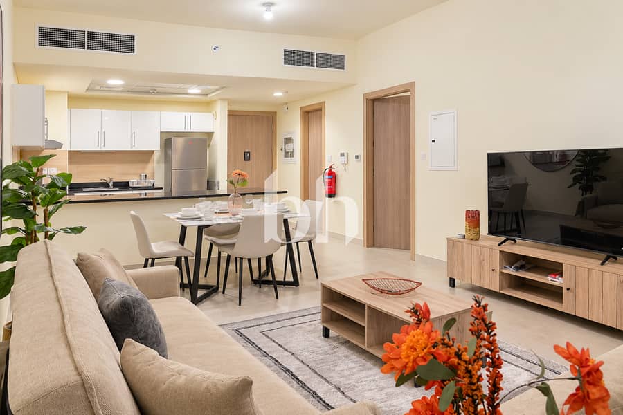 5 Bright Tidy Furnished Home Interior 12