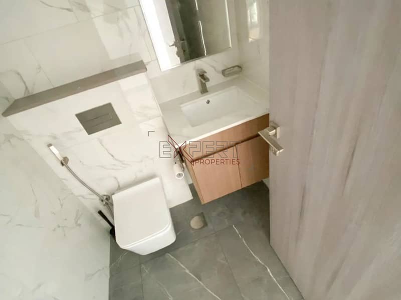 15 Image 15