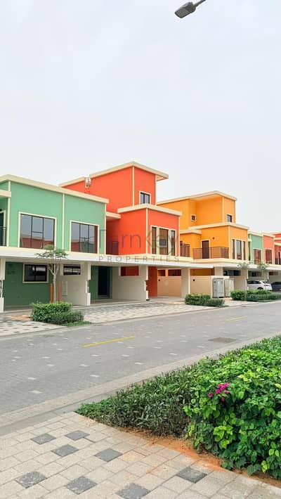 5 Bedroom Townhouse for Sale in DAMAC Lagoons, Dubai - 1db1798e-c939-43d0-ac8b-09a5ddf89094. jpg
