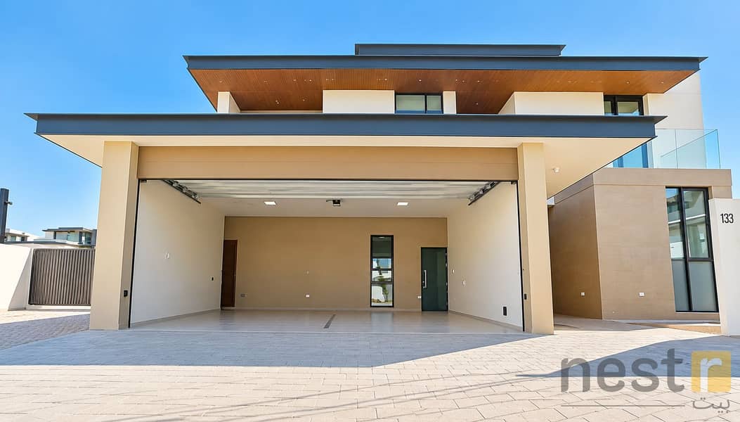2 Modern Villa with Open Carport 133. png