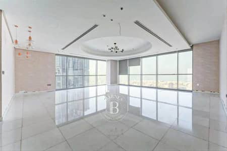 5 Bedroom Apartment for Rent in Business Bay, Dubai - Private Pool | Huge Terrace | Flexible Cheques 5 Bedroom Apartment for Rent in Business Bay, Dubai - Private Pool | Huge Terrace | Flexible Cheques