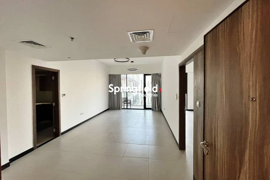 Spacious 1BR | Closed Kitchen | Amenities view Spacious 1BR | Closed Kitchen | Amenities view