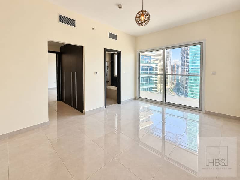 5 Bright Modern Apartment with City Views. png