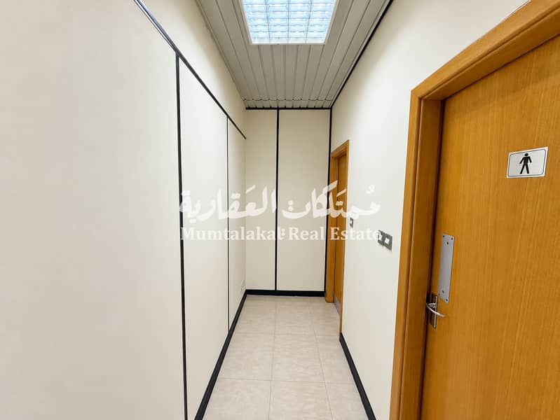 5 Dhabi501JPG002fawaz. jpg