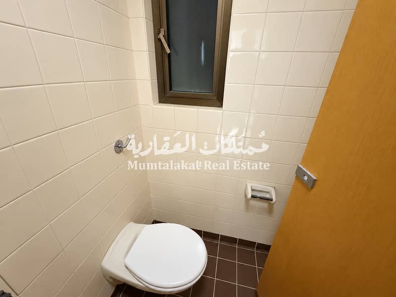 11 Dhabi501JPG008fawaz. jpg