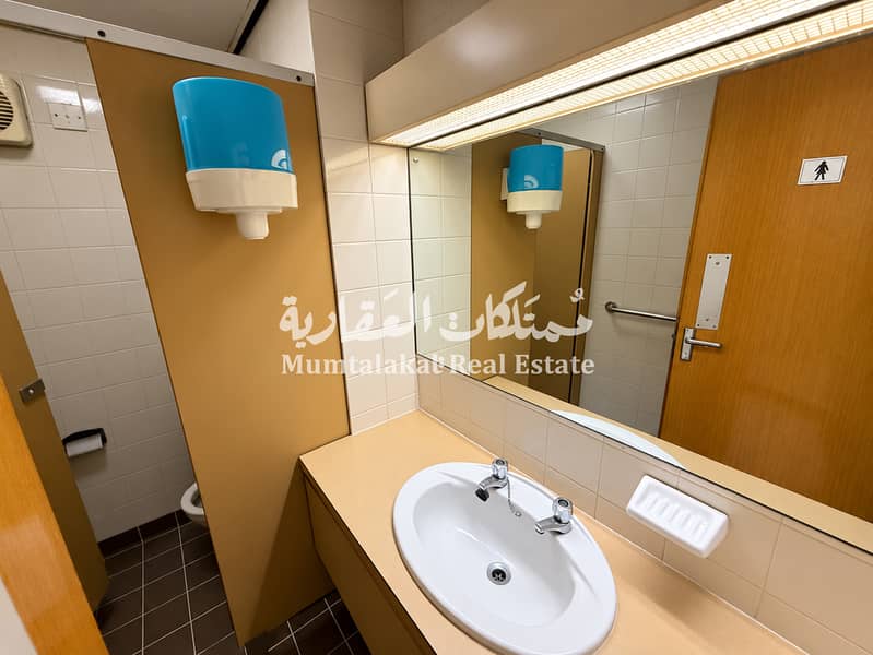 13 Dhabi501JPG001fawaz. jpg