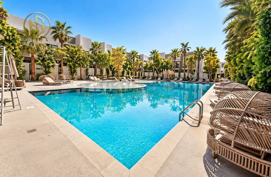 10 Sunlit Luxury Resort Pool Retreat. png