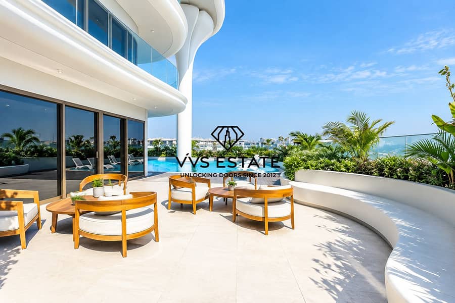 42 Luxury Terrace Poolside Retreat. png
