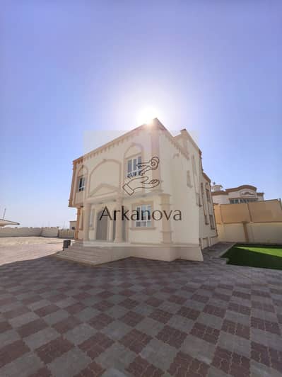 9 Slaapkamers Villa te Koop in Mohamed Bin Zayed City, Abu Dhabi - 0efaf76a-a84c-4fb8-a2f6-47dc46a51918. jpg