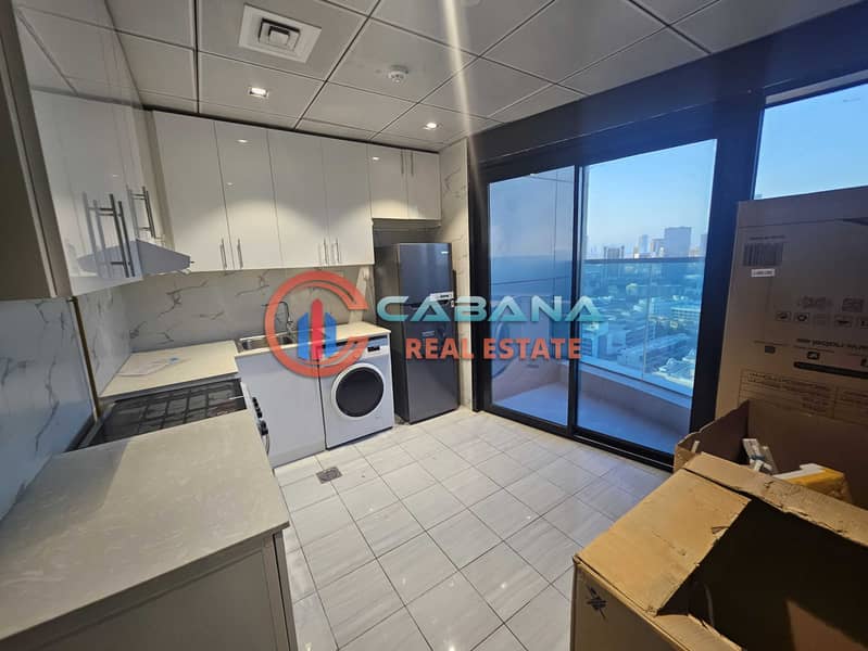 13 Kitchen 2. jpeg
