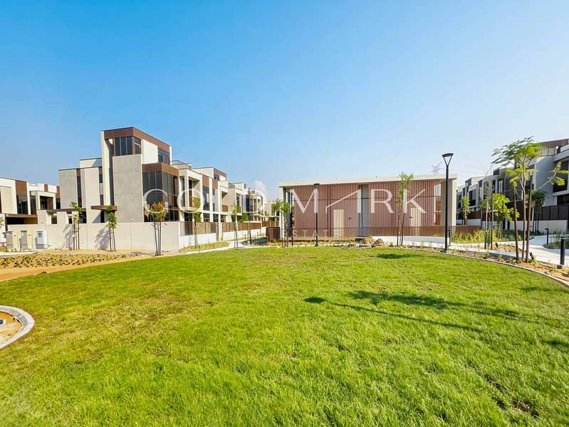 位于穆东城市社区,Mudon Al Ranim,Mudon Al Ranim 8 3 卧室的联排别墅 3500000 AED - 16836329 位于穆东城市社区,Mudon Al Ranim,Mudon Al Ranim 8 3 卧室的联排别墅 3500000 AED - 16836329