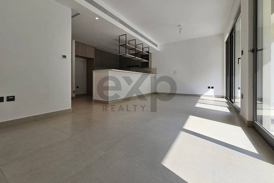 Casa adosada en Tilal Al Ghaf,Aura Gardens, 3 dormitorios, 230000 AED - 16836412 Casa adosada en Tilal Al Ghaf,Aura Gardens, 3 dormitorios, 230000 AED - 16836412