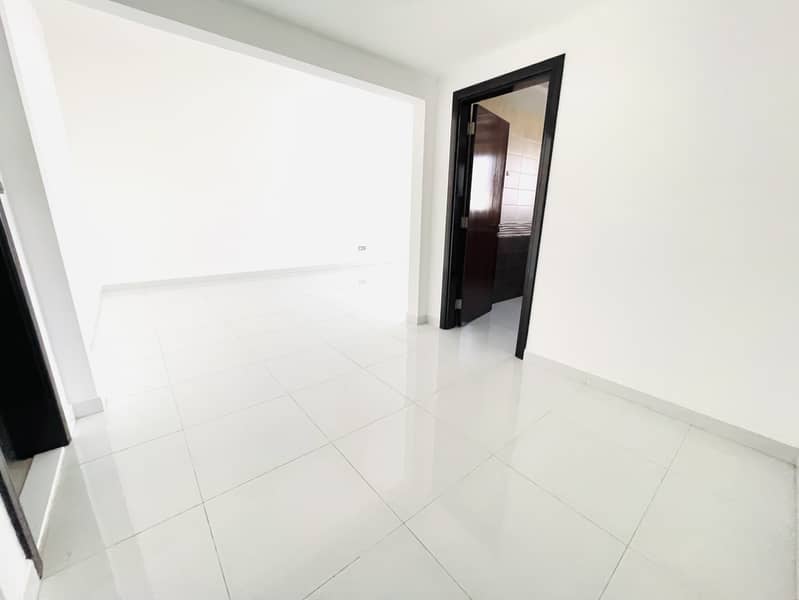 4 image_3