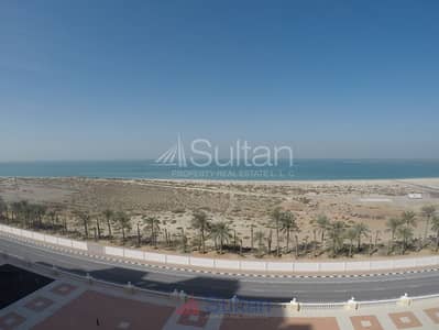 2 Bedroom Apartment for Rent in Al Hamra Village, Ras Al Khaimah - Upgraded 2BR | Sea View | Furnished | High floor 2 Bedroom Apartment for Rent in Al Hamra Village, Ras Al Khaimah - Upgraded 2BR | Sea View | Furnished | High floor
