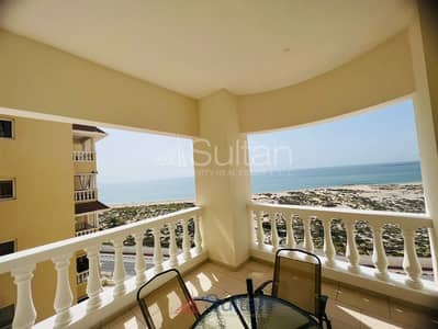 1 Bedroom Apartment for Rent in Al Hamra Village, Ras Al Khaimah - Amazing Sea View Partition 1BR Big Balcony 1 Bedroom Apartment for Rent in Al Hamra Village, Ras Al Khaimah - Amazing Sea View Partition 1BR Big Balcony