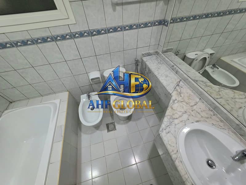 17 f0c0a6a2-4fb1-4838-bf29-3eabe123e215. jpg