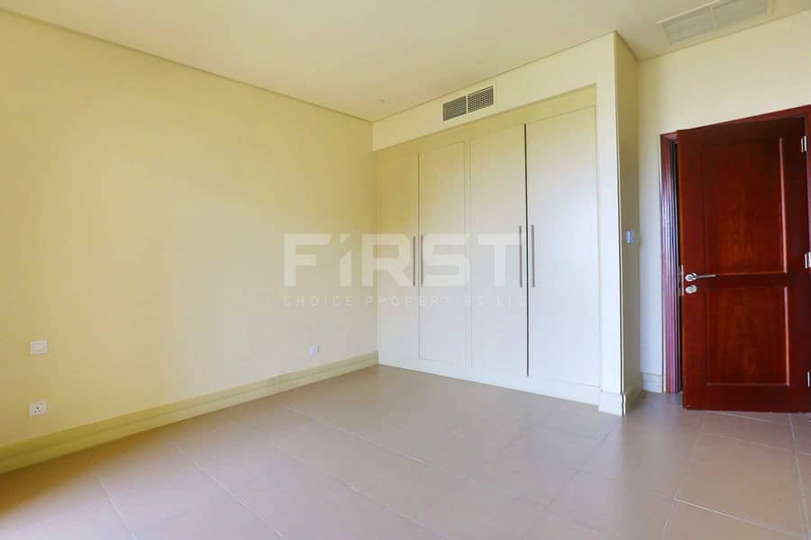 6 Internal Photo of 3 Bedroom Apartment on Saadiyat Beach Residences Saadiyat Island Abu Dhabi UAE (37). jpg