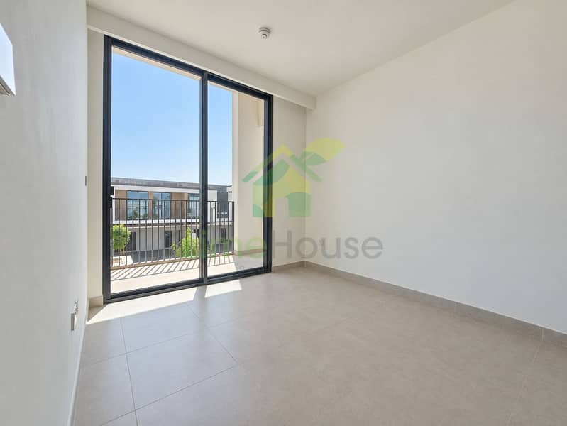 7 07-dubai-rosa-arabian-ranches-4-bedroom-corner-townhouse-bedroom-outlook. jpg