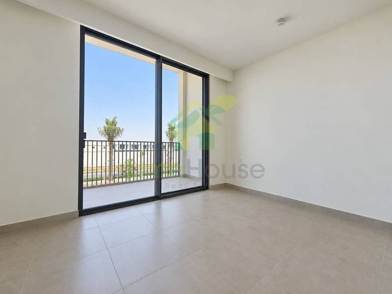 12 12-dubai-rosa-arabian-ranches-4-bedroom-corner-townhouse-bedroom-window-view. jpg