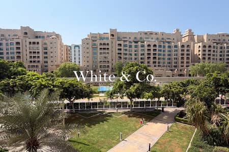 3 habitaciones Apartamento para en Venta en Palm Jumeirah, Dubai - Apartamento en Palm Jumeirah,Shoreline Apartments,Abu Keibal, 3 dormitorios, 5100000 AED - 16835354 3 habitaciones Apartamento para en Venta en Palm Jumeirah, Dubai - Apartamento en Palm Jumeirah,Shoreline Apartments,Abu Keibal, 3 dormitorios, 5100000 AED - 16835354