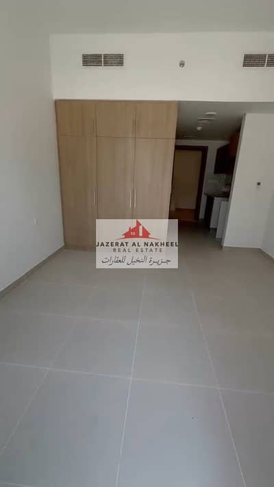 Studio zum Verkauf in Al Khan, Sharjah - WhatsApp Image 2026-10-13 at 2.57. 16 AM (2). jpeg Studio zum Verkauf in Al Khan, Sharjah - WhatsApp Image 2026-10-13 at 2.57. 16 AM (2). jpeg