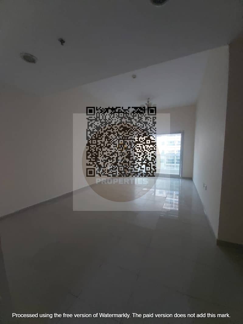 10 db4896c1-f6a2-40a0-9e06-364118026327. jpg