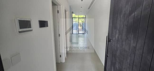 Townhouse de 2 chambres à à vendre à Tilal City, Sharjah - WhatsApp Image 2026-02-05 at 11.13. 15 AM. jpeg Townhouse de 2 chambres à à vendre à Tilal City, Sharjah - WhatsApp Image 2026-02-05 at 11.13. 15 AM. jpeg