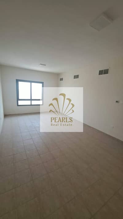 Appartement de 2 chambres à à louer à Corniche Ajman, Ajman - WhatsApp Image 2026-10-11 at 2.31. 39 PM (2). jpeg Appartement de 2 chambres à à louer à Corniche Ajman, Ajman - WhatsApp Image 2026-10-11 at 2.31. 39 PM (2). jpeg